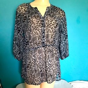 Sexy Fitted No Boundaries Leopard Print Blouse